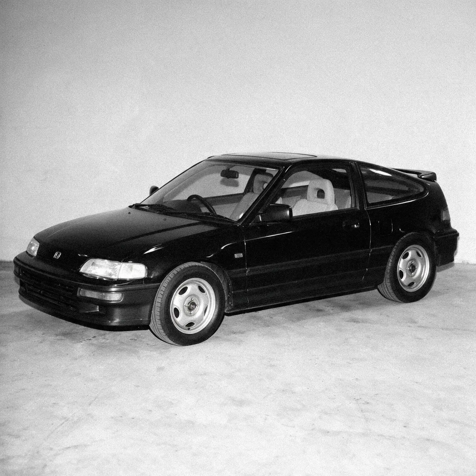 Honda CRX ED9 — pierwszy wygłuszony samochód